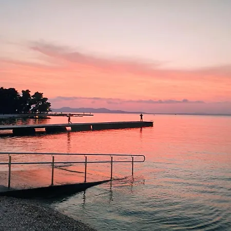 Casa de hóspedes Lipotica 3*