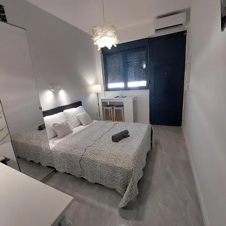 Lipotica Πανσιόν 3*