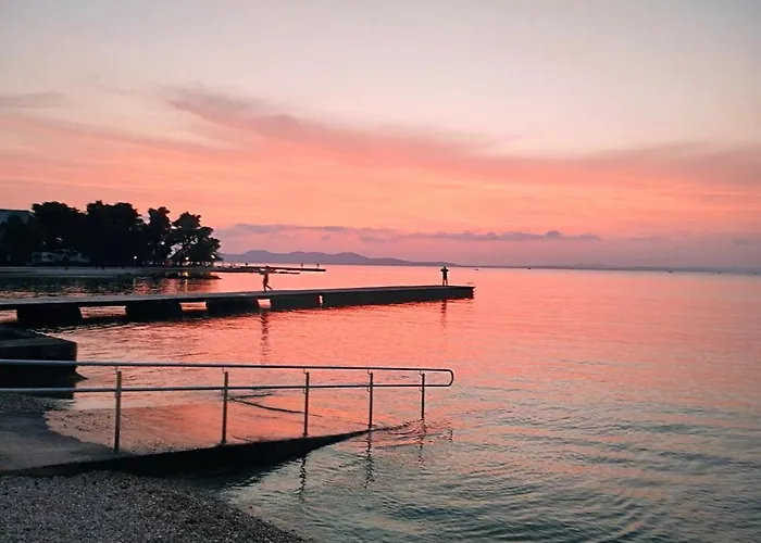 ゲストハウス Lipotica 3*